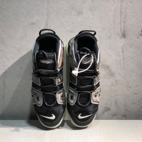 Nike Air more uptempo barley green main image 4